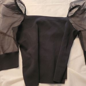 NWOT DRESSY BLACK TOP
